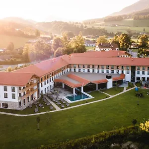 4* Hotel Aja